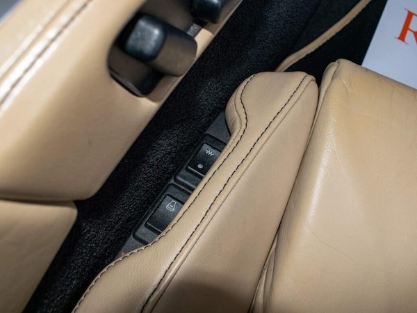 Used Aston Martin DB9 2006 for sale - 72778259: Photo 39