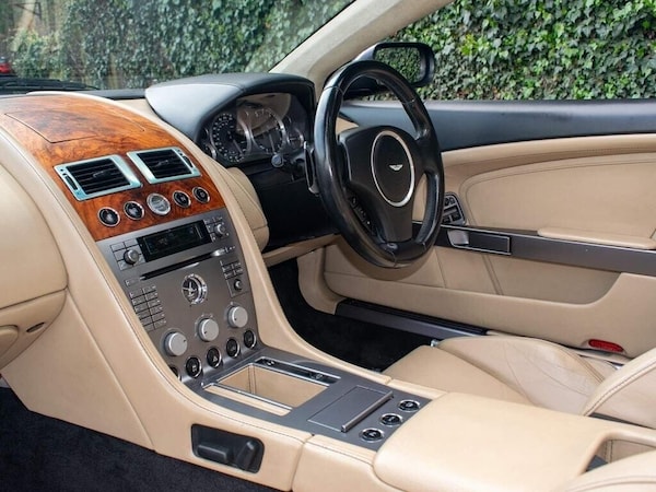 Used Aston Martin DB9 2006 for sale - 72778259: Photo 7