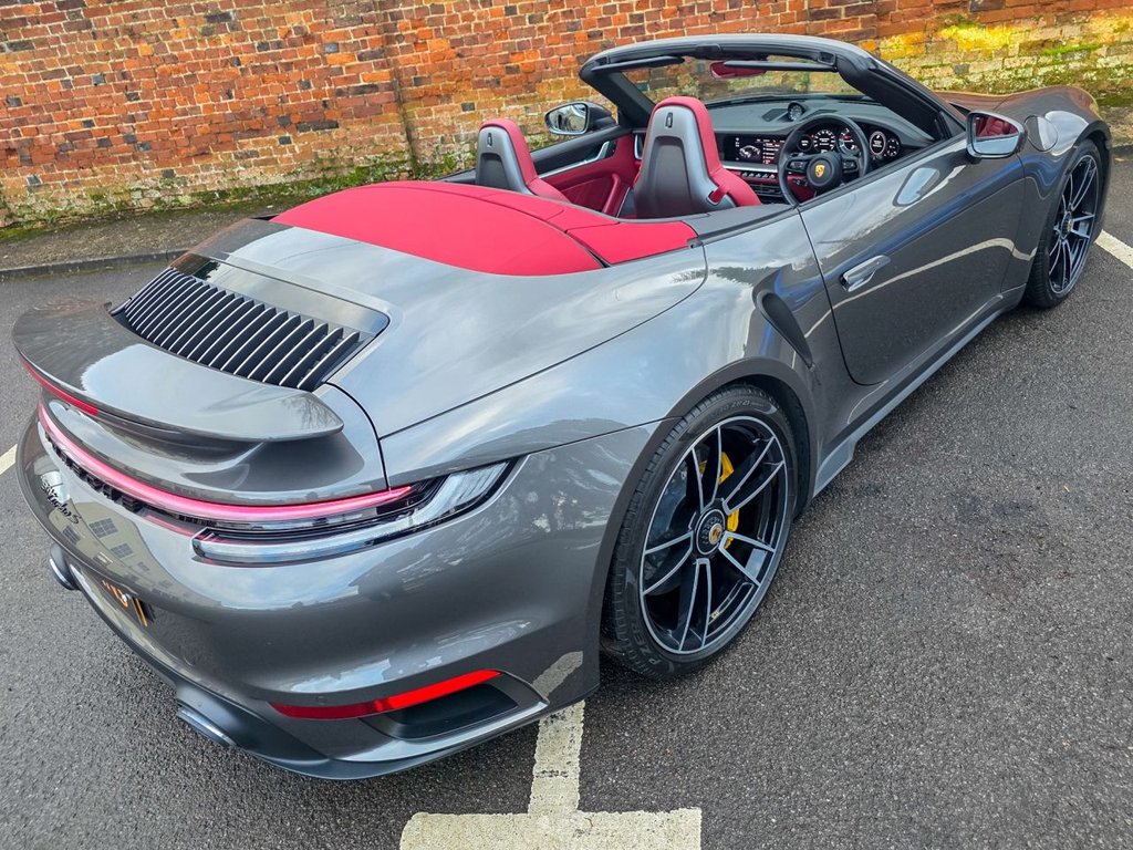 Used Porsche 911 2022 for sale - 77384250: Photo 17