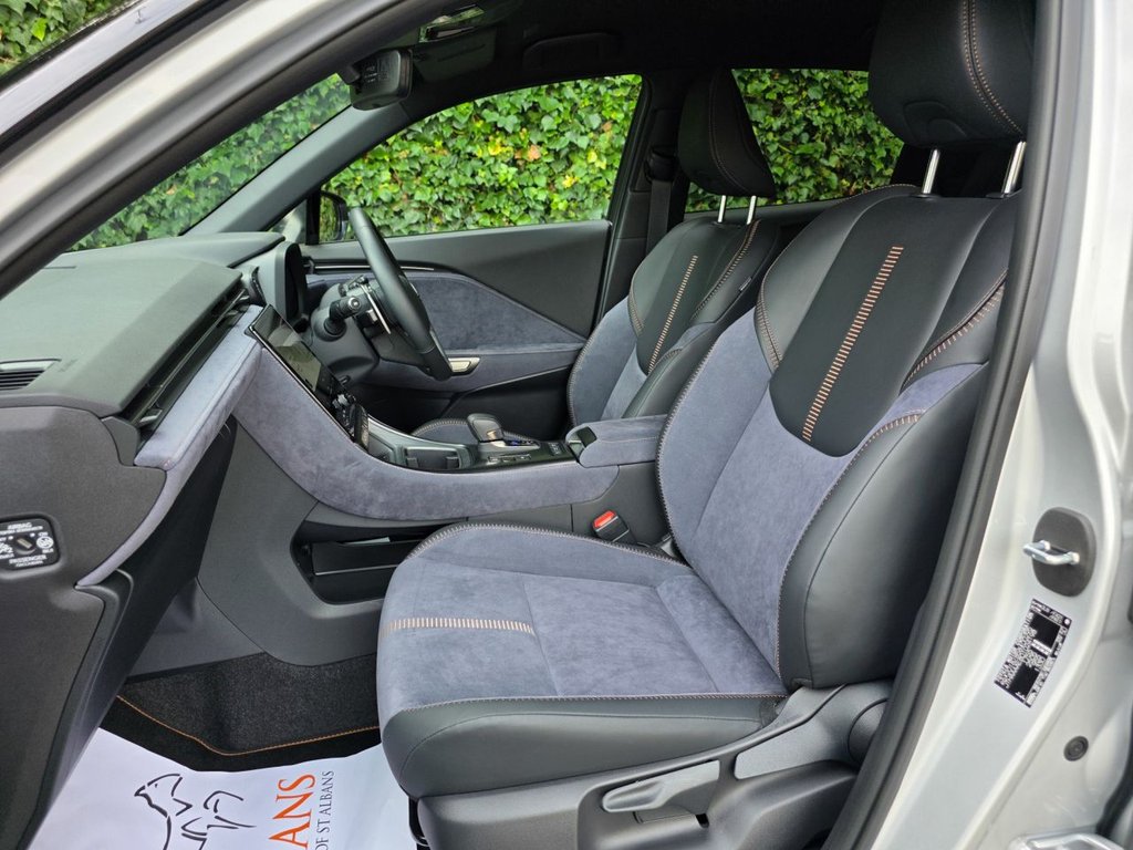 Used Lexus LBX 2024 for sale - 76163418: Photo 13