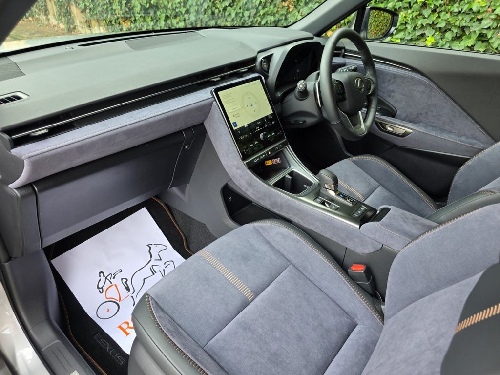 Used Lexus LBX 2024 for sale - 76163418: Photo 14