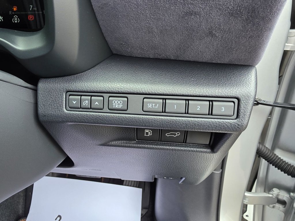 Used Lexus LBX 2024 for sale - 76163418: Photo 28
