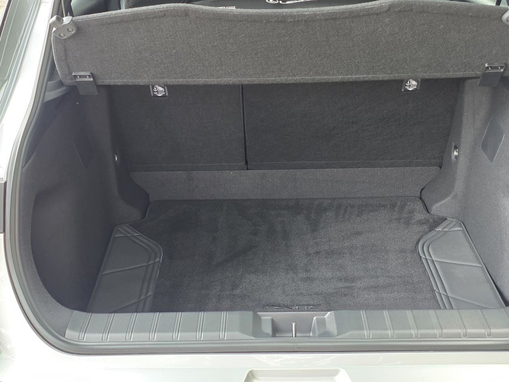 Used Lexus LBX 2024 for sale - 76163418: Photo 43