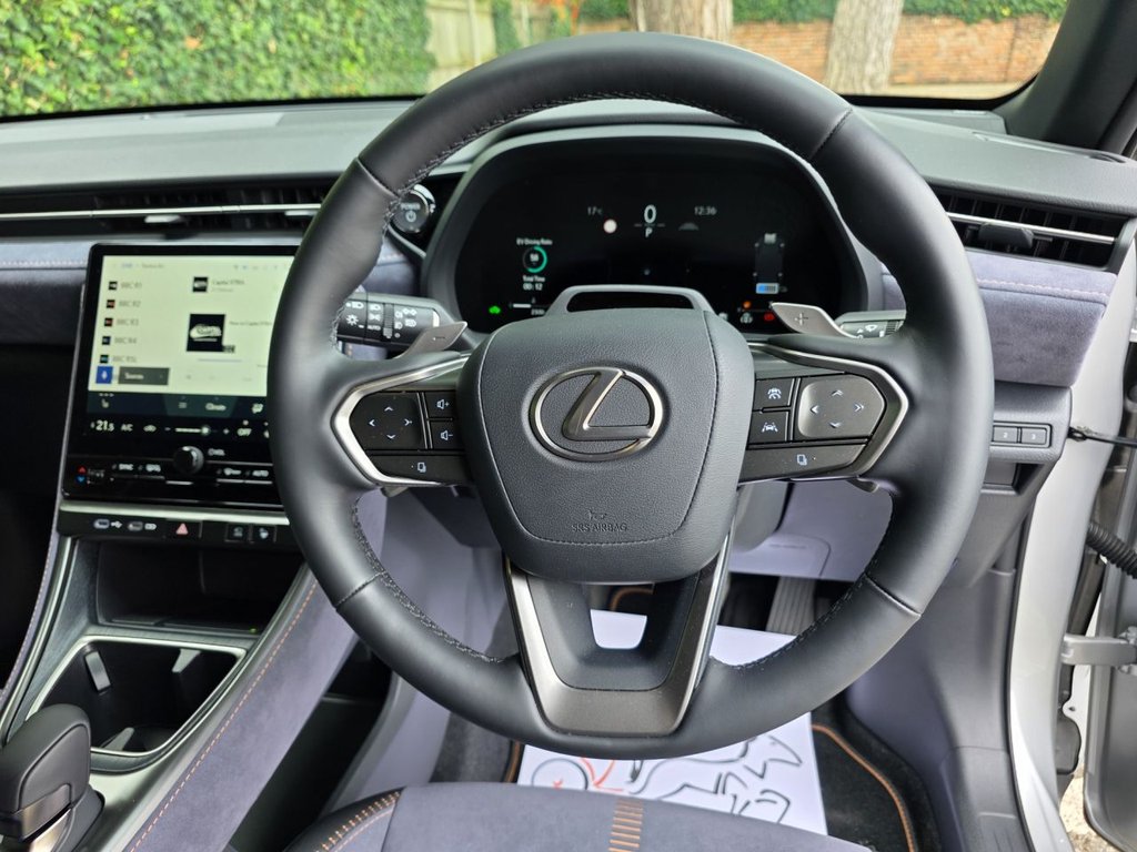 Used Lexus LBX 2024 for sale - 76163418: Photo 7