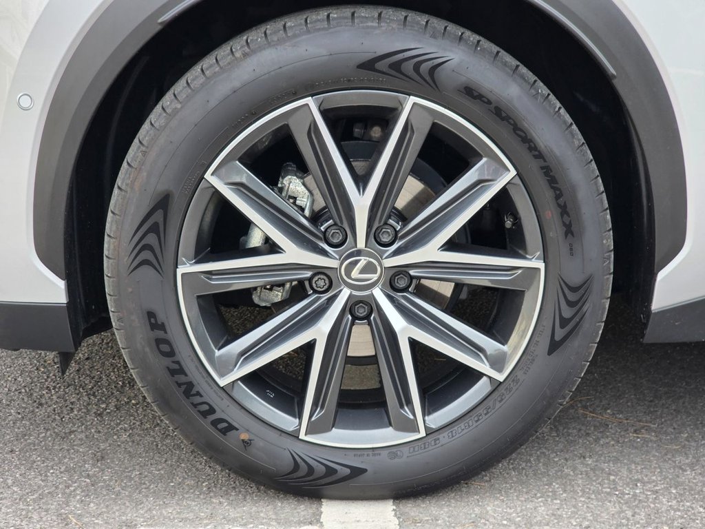 Used Lexus LBX 2024 for sale - 76163418: Photo 8