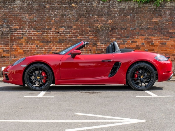 Used Porsche 718 Boxster 2018 for sale - 75607436: Photo 2