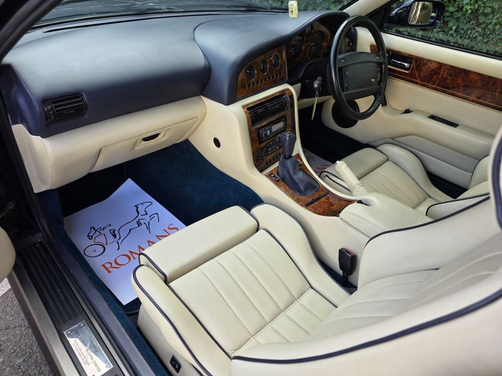 Used Aston Martin Virage 1997 for sale - 78056344: Photo 15