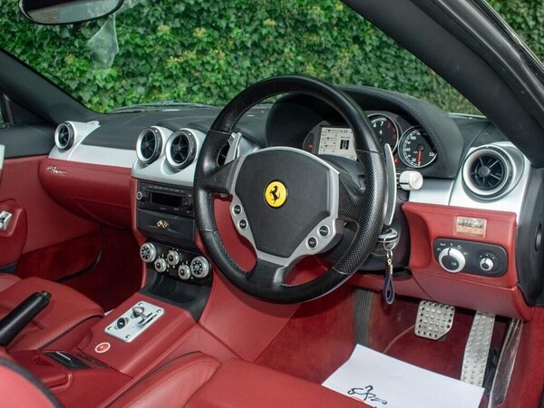 Used Ferrari 612 2005 for sale - 72778180: Photo 7