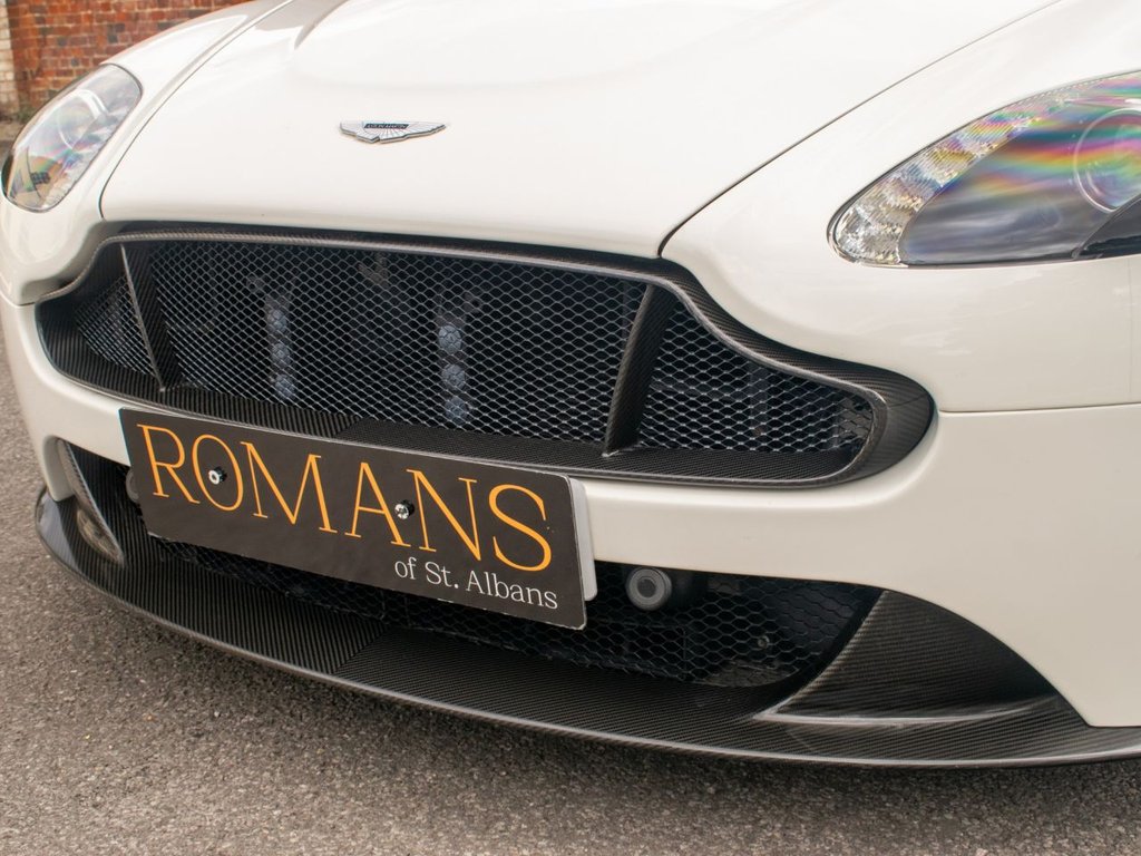 Used Aston Martin Vantage 2017 for sale - 77507895: Photo 15