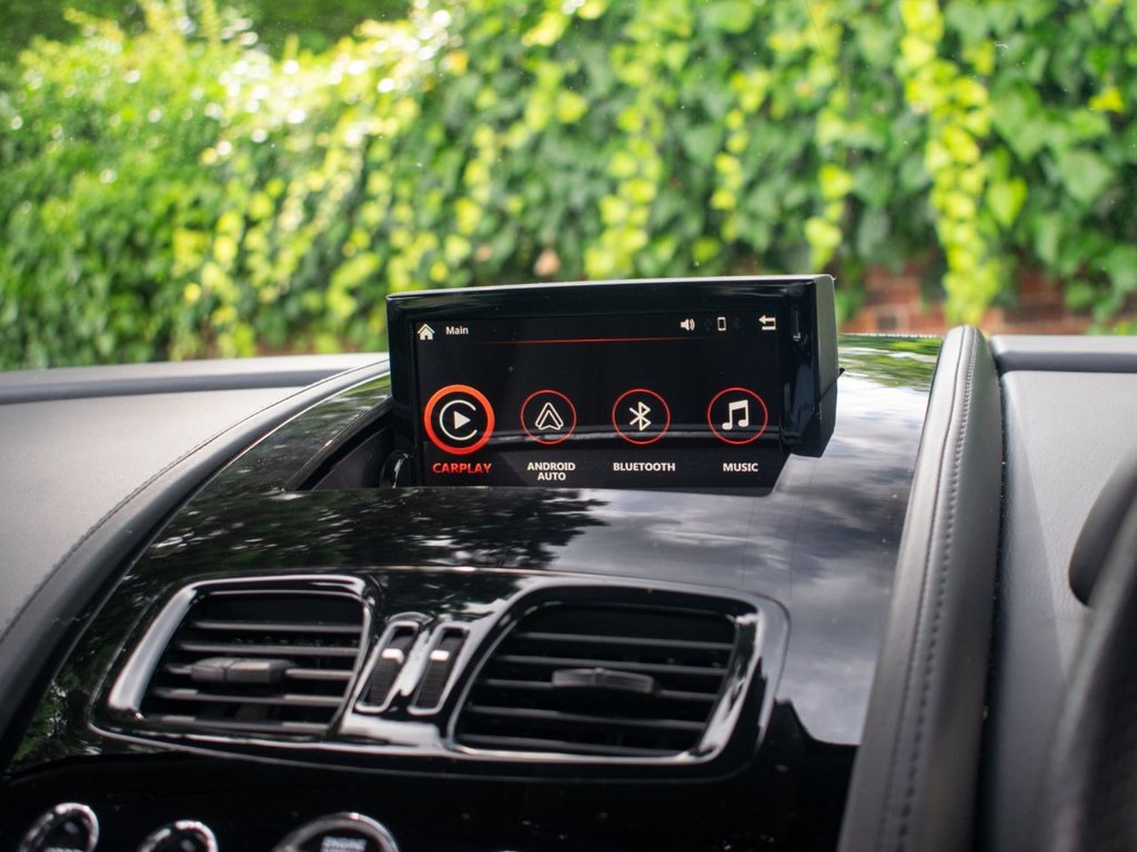 Used Aston Martin Vantage 2017 for sale - 77507895: Photo 28