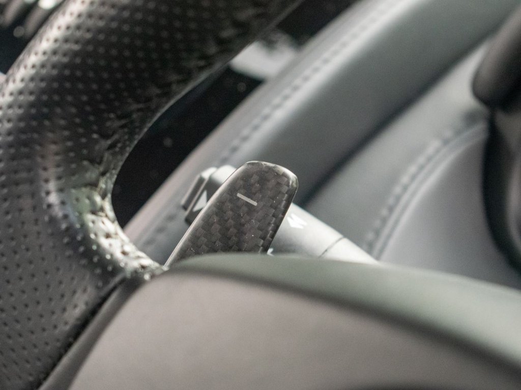 Used Aston Martin Vantage 2017 for sale - 77507895: Photo 45