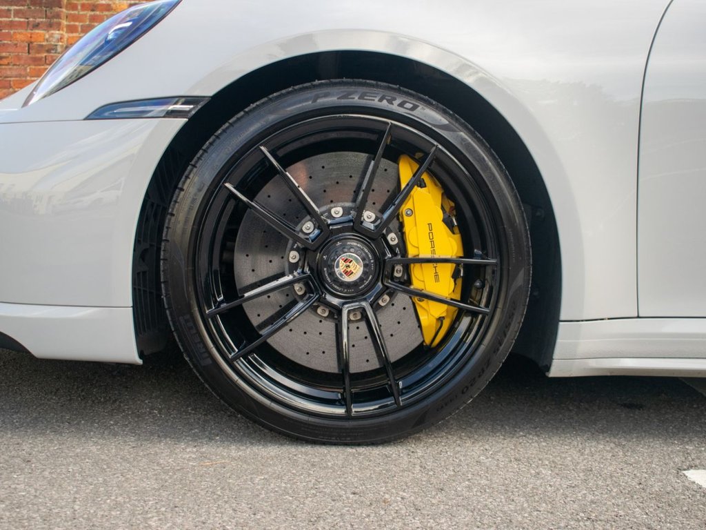 Used Porsche 911 2020 for sale - 76245448: Photo 43