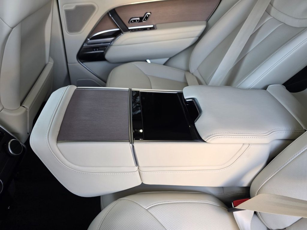 Used Land Rover Range Rover 2023 for sale - 77680869: Photo 30
