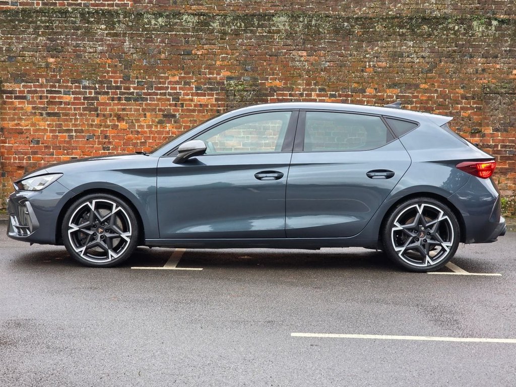 Used Cupra Leon 2025 for sale - 77027216: Photo 2