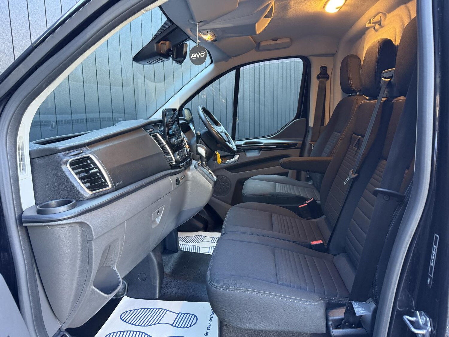 Vehicle 33