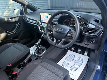 Used Ford Fiesta Van 2019 for sale - 75239281: Photo
