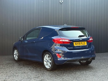 Used Ford Fiesta Van 2019 for sale - 75239281: Photo