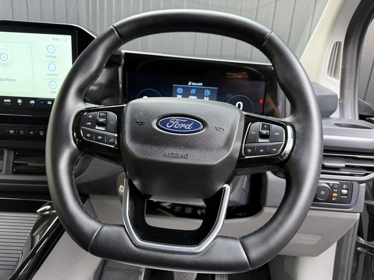 Vehicle 33