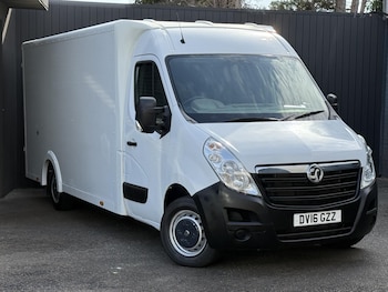 Vauxhall - Movano