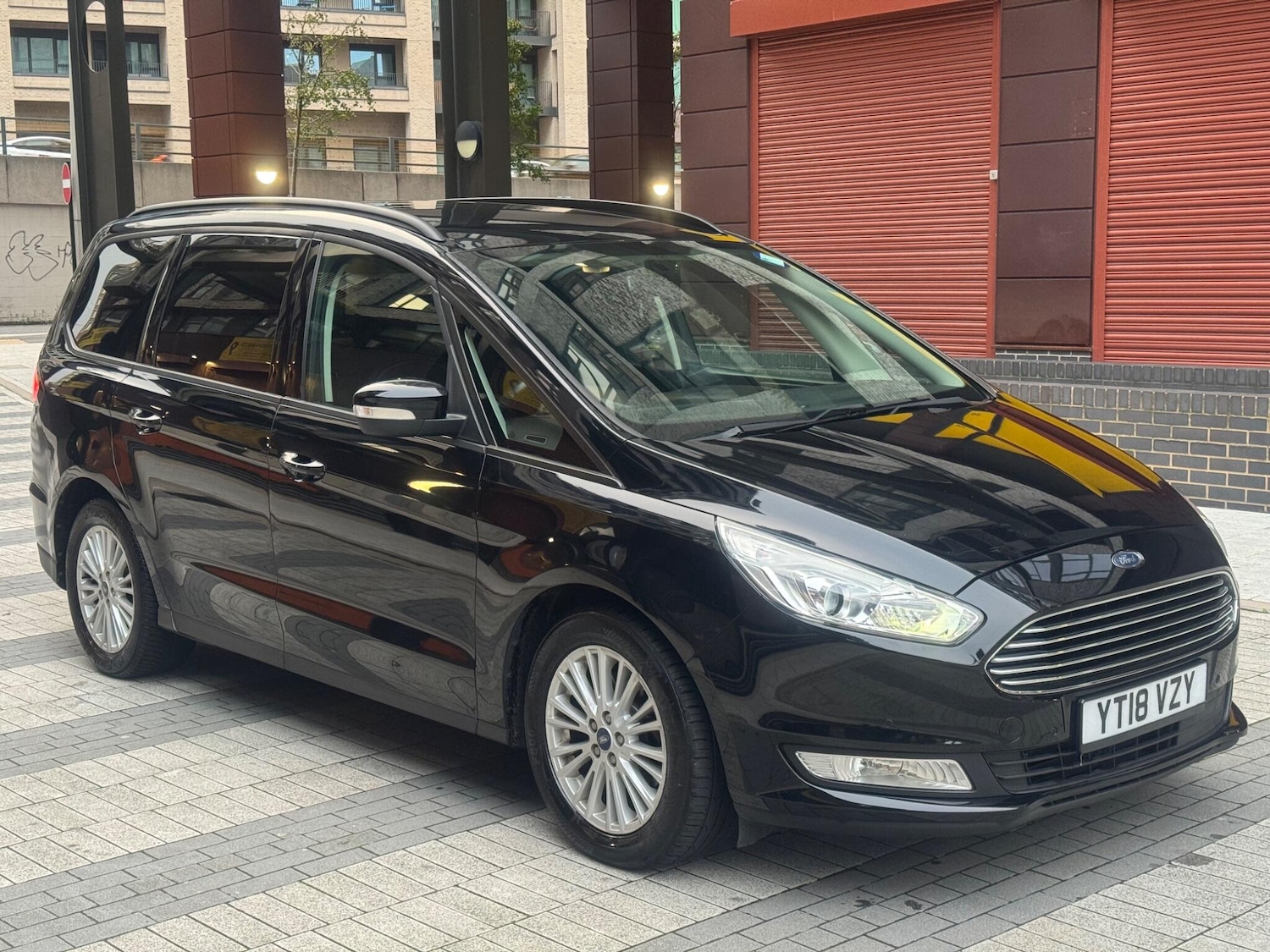 Used Ford Galaxy 2018 for sale - 76522458: Photo 1