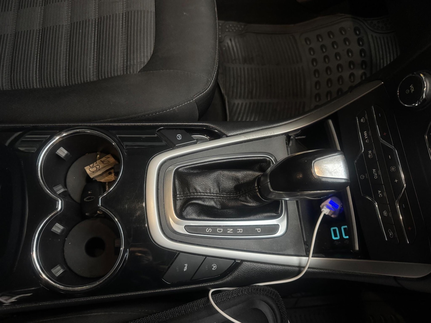 Used Ford Galaxy 2018 for sale - 76522458: Photo 9