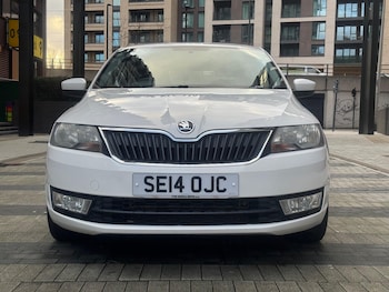 Used Skoda Rapid Spaceback 2014 for sale - 77229247: Photo