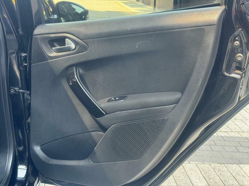 Used Peugeot 208 2019 for sale - 77978225: Photo 28