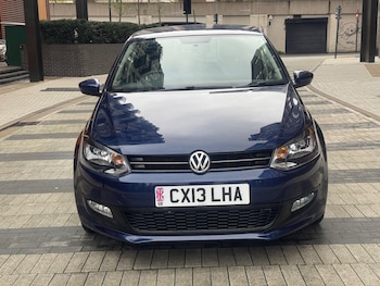 Used Volkswagen Polo 2013 for sale - 76537832: Photo