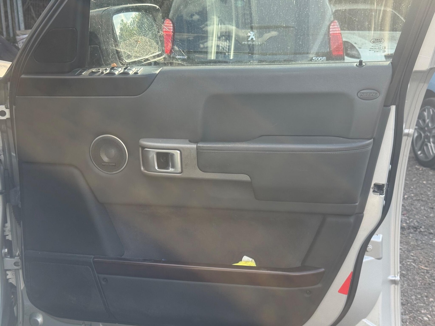 Used Land Rover Range Rover 2004 for sale - 76866386: Photo 17