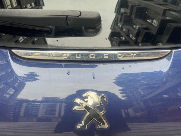 Used Peugeot 208 2015 for sale - 76325904: Photo 15
