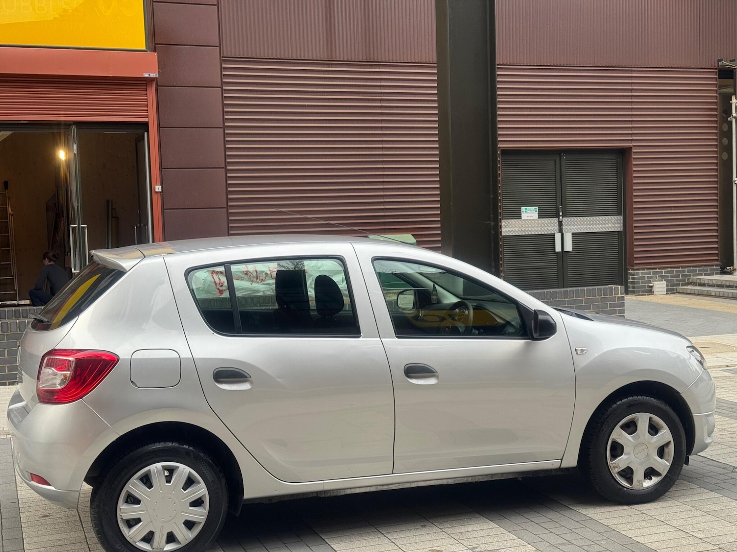 Used Dacia Sandero 2016 for sale - 76153090: Photo 9