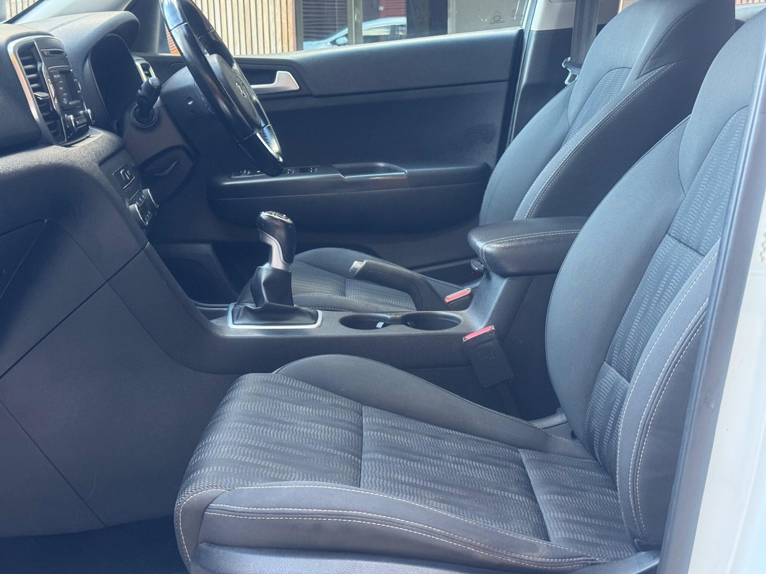 Used Kia Sportage 2017 for sale - 76942333: Photo 28