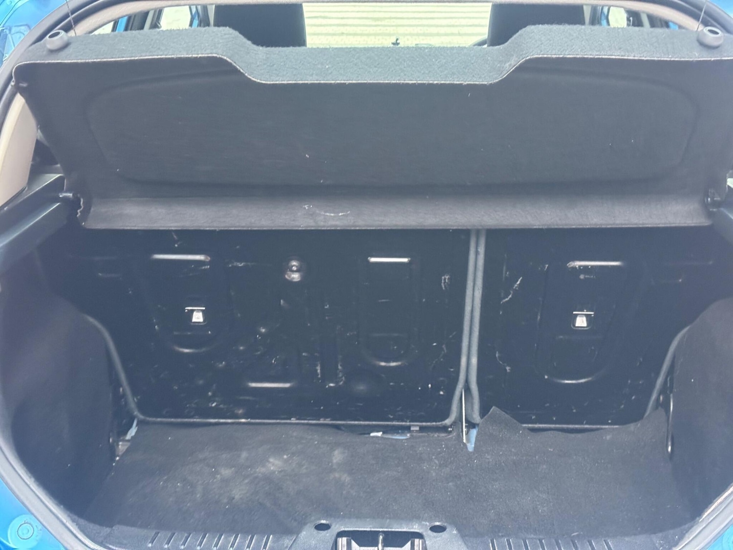 Used Ford Fiesta 2010 for sale - 76592209: Photo 24