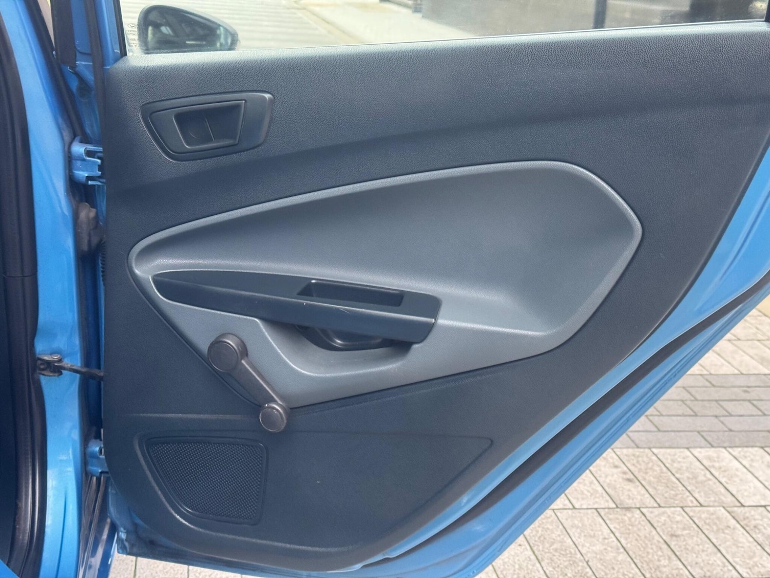 Used Ford Fiesta 2010 for sale - 76592209: Photo 25