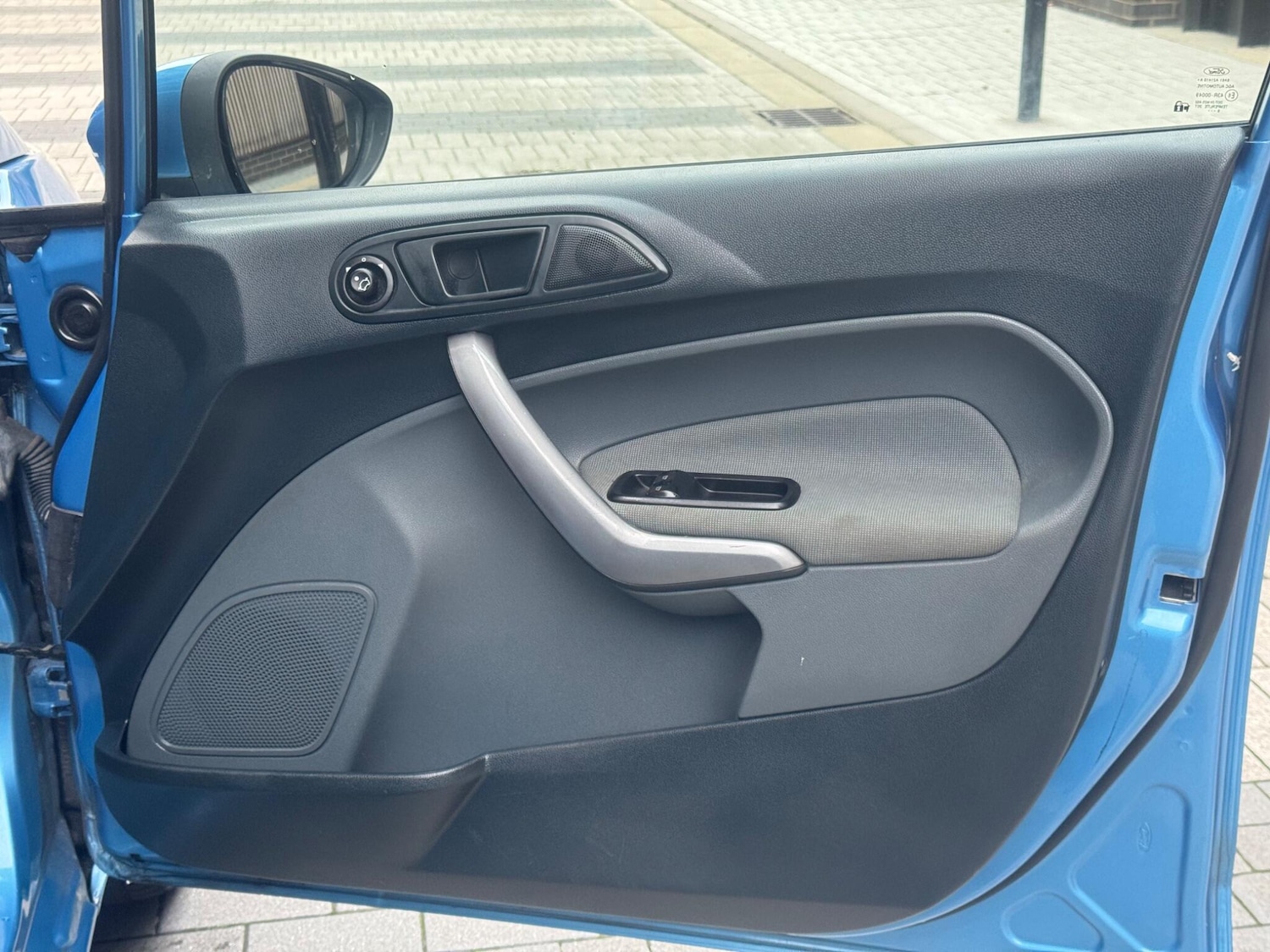 Used Ford Fiesta 2010 for sale - 76592209: Photo 27