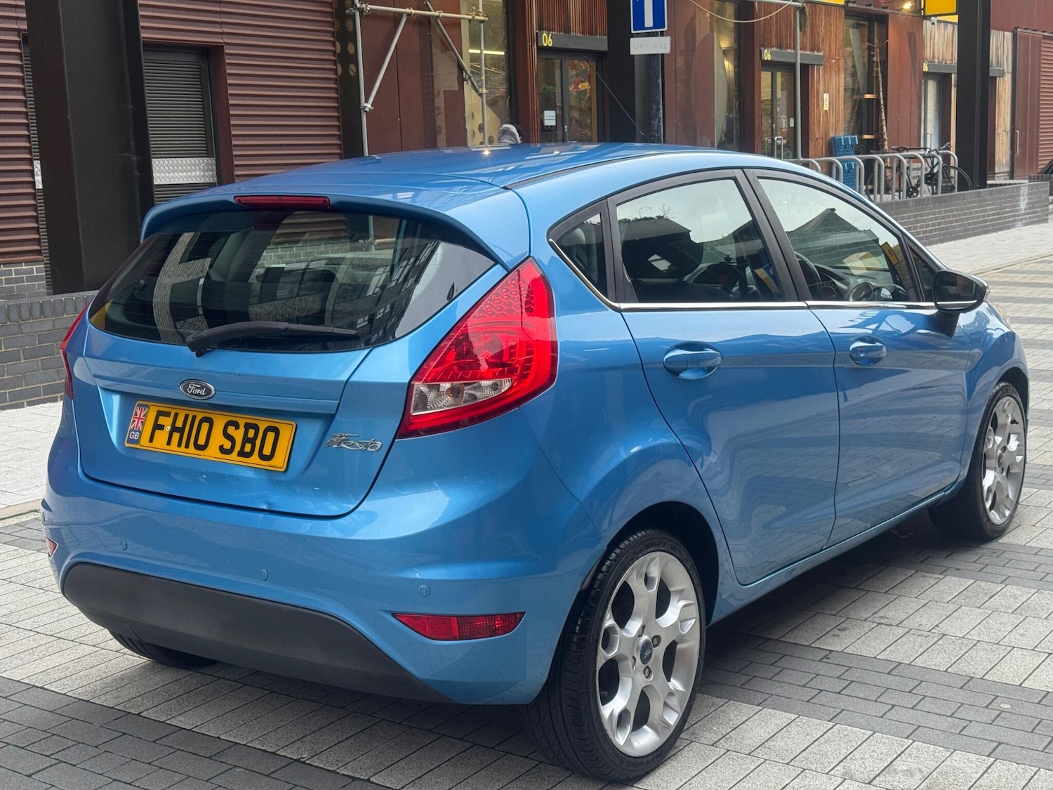 Used Ford Fiesta 2010 for sale - 76592209: Photo 7