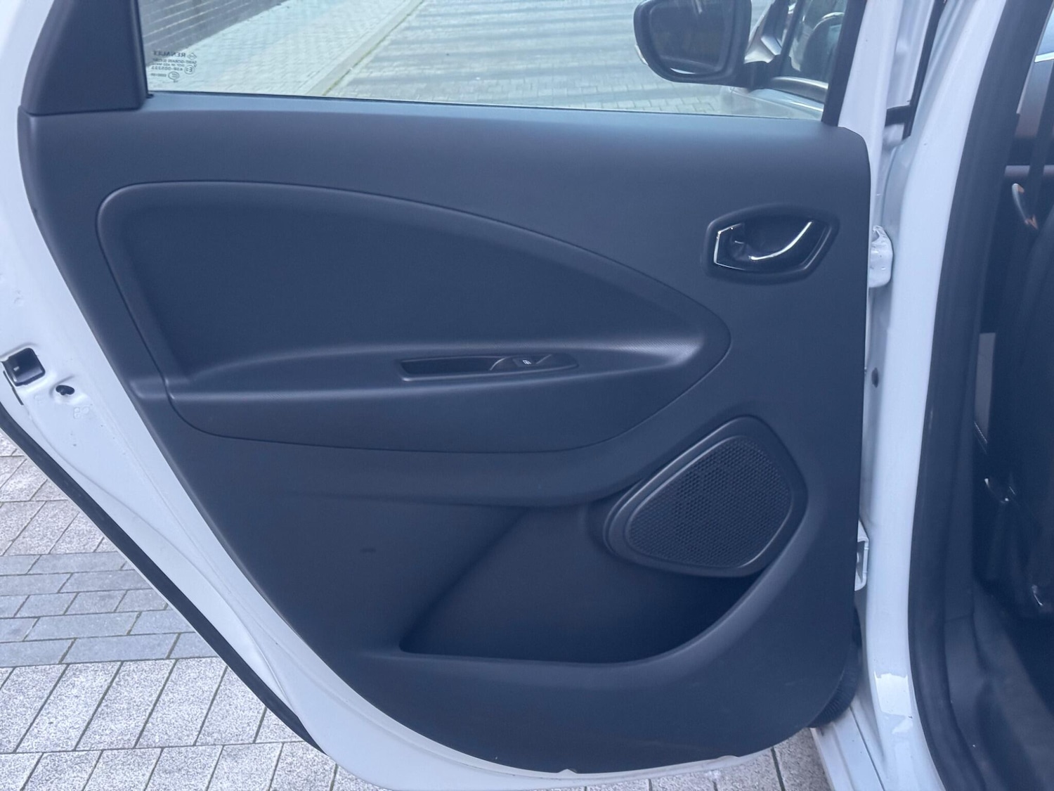 Used Renault Zoe for sale - 77957335: Photo 17