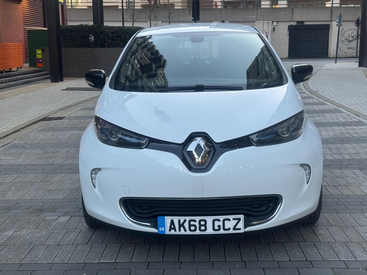 Used Renault Zoe for sale - 77957335: Photo 2