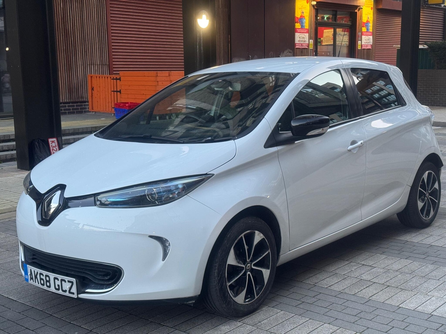 Used Renault Zoe for sale - 77957335: Photo 3