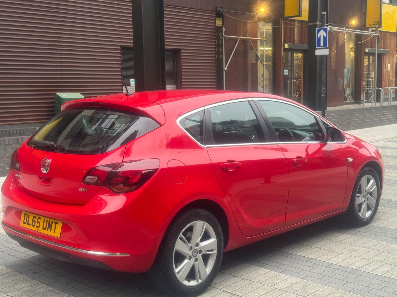 Used Vauxhall Astra 2015 for sale - 77040874: Photo 12