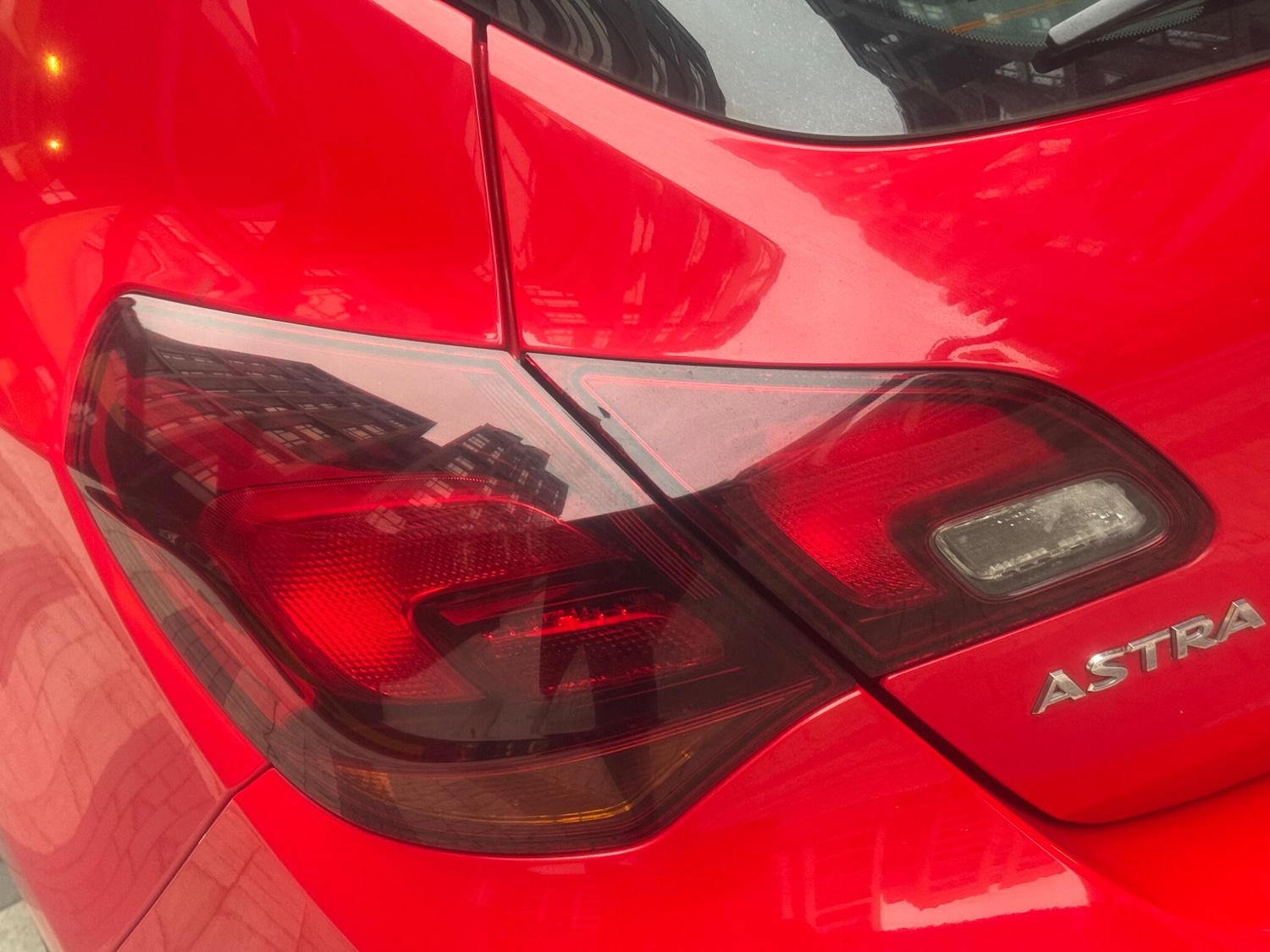 Used Vauxhall Astra 2015 for sale - 77040874: Photo 38