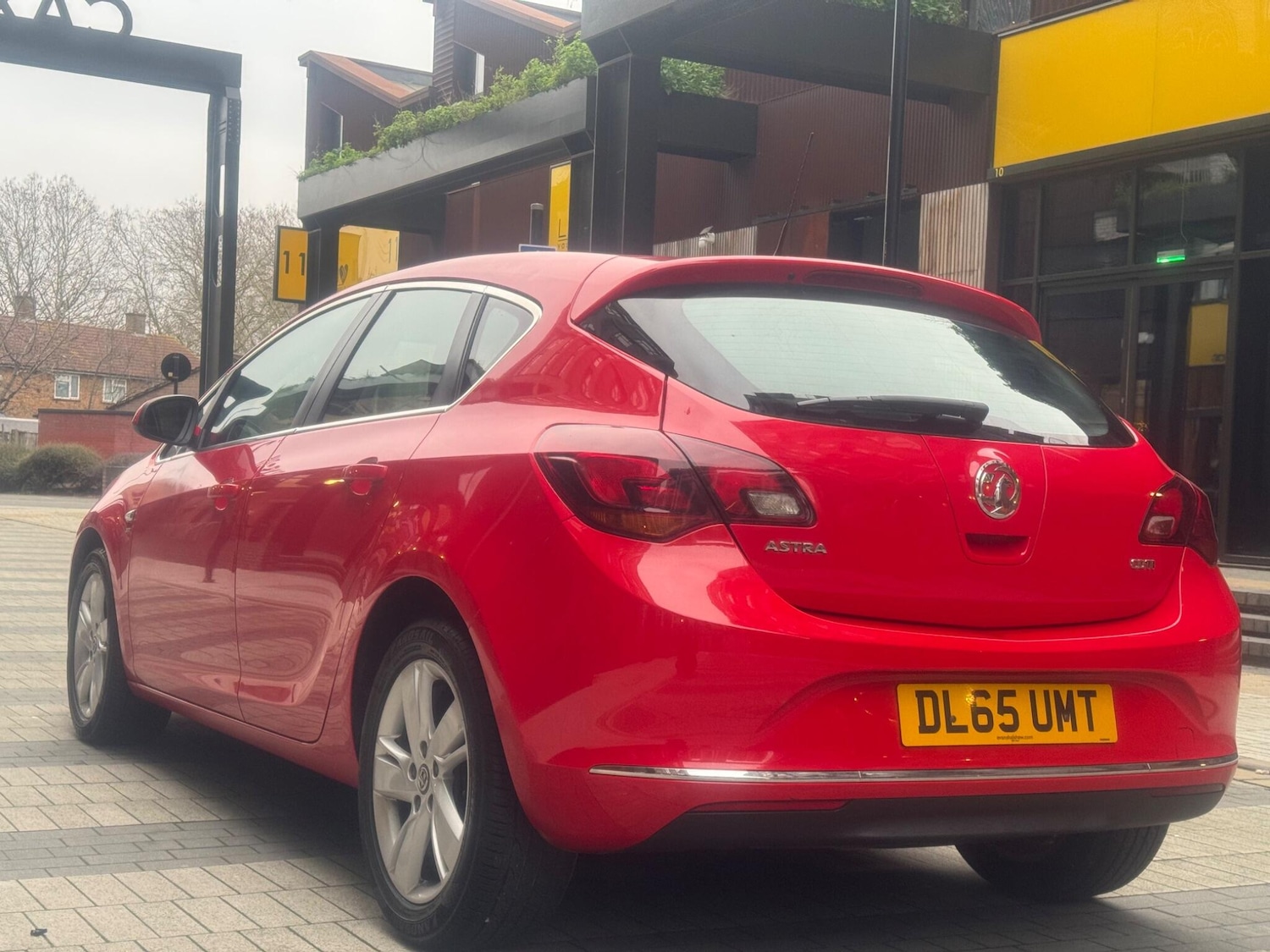 Used Vauxhall Astra 2015 for sale - 77040874: Photo 7