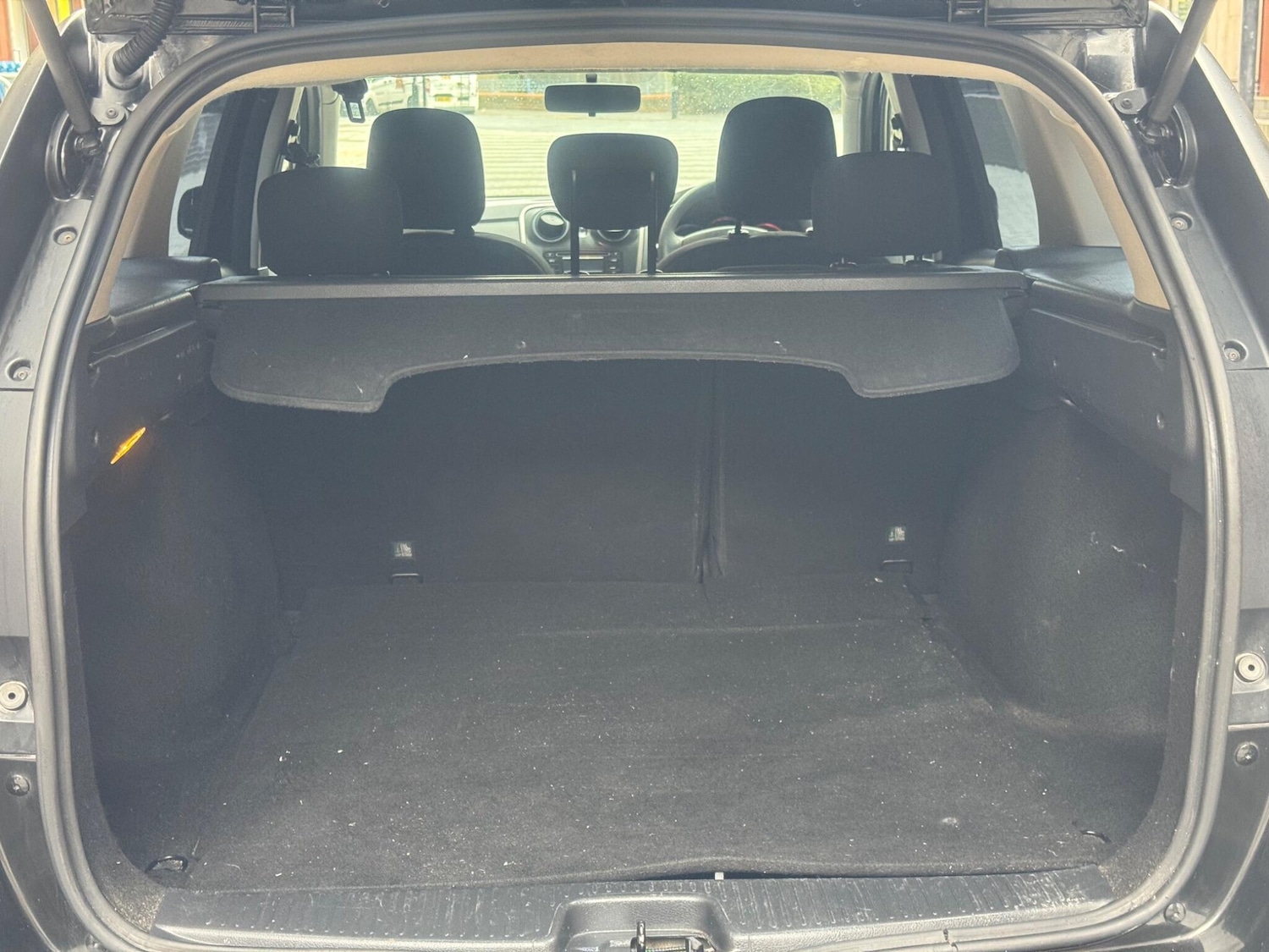 Used Dacia Logan MCV 2015 for sale - 76942713: Photo 30