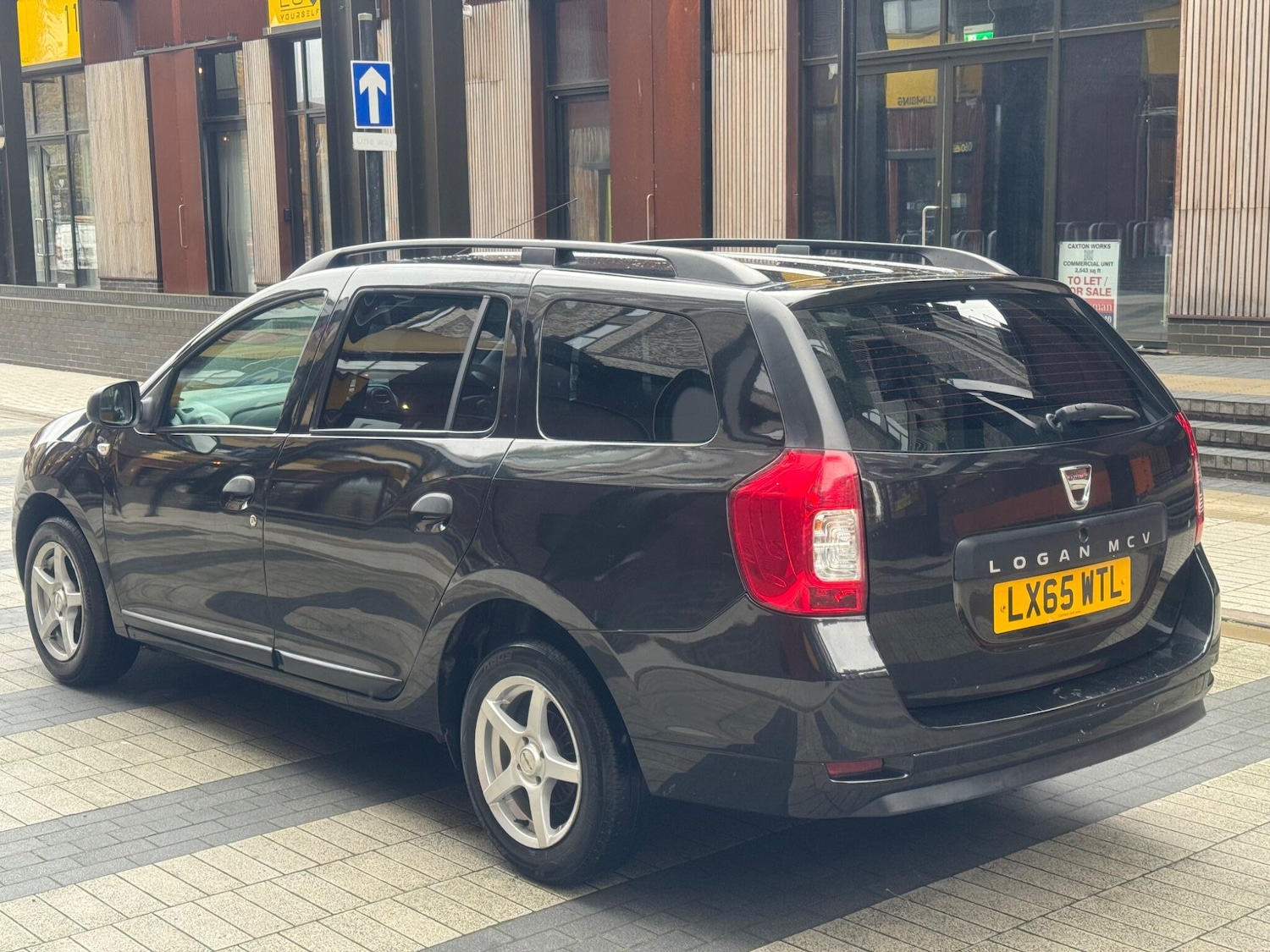 Used Dacia Logan MCV 2015 for sale - 76942713: Photo 4