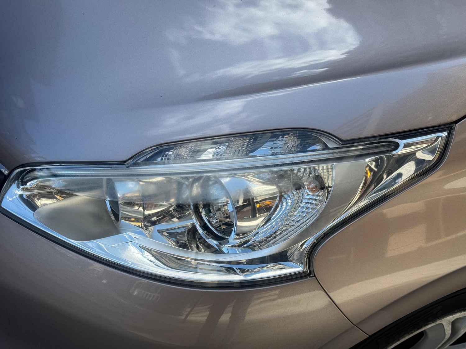 Used Peugeot 208 2013 for sale - 76498452: Photo 19