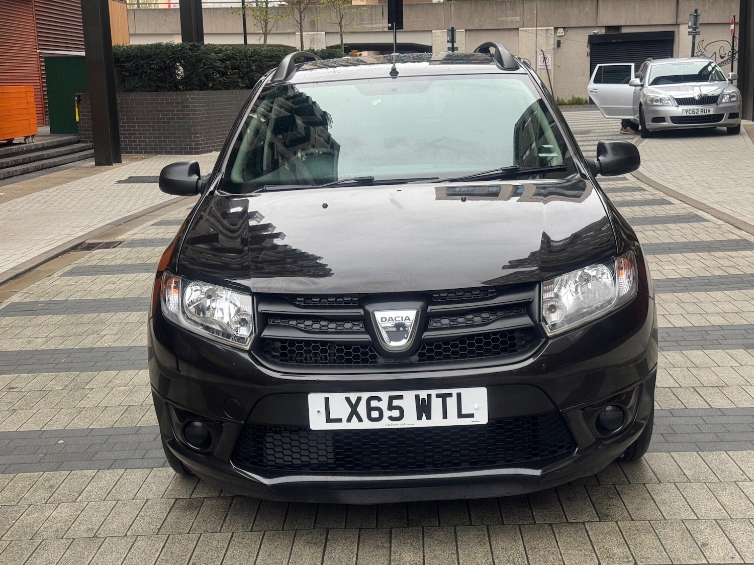 Used Dacia Logan MCV 2015 for sale - 76667141: Photo 2