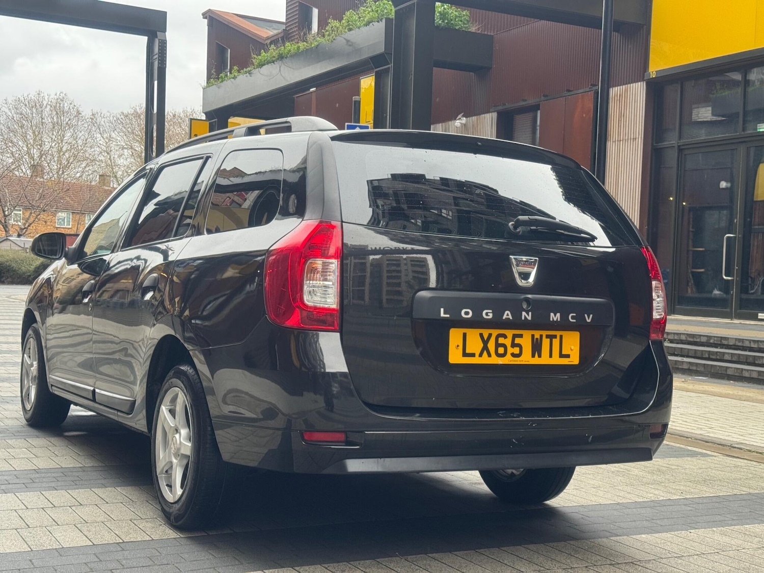 Used Dacia Logan MCV 2015 for sale - 76667141: Photo 5