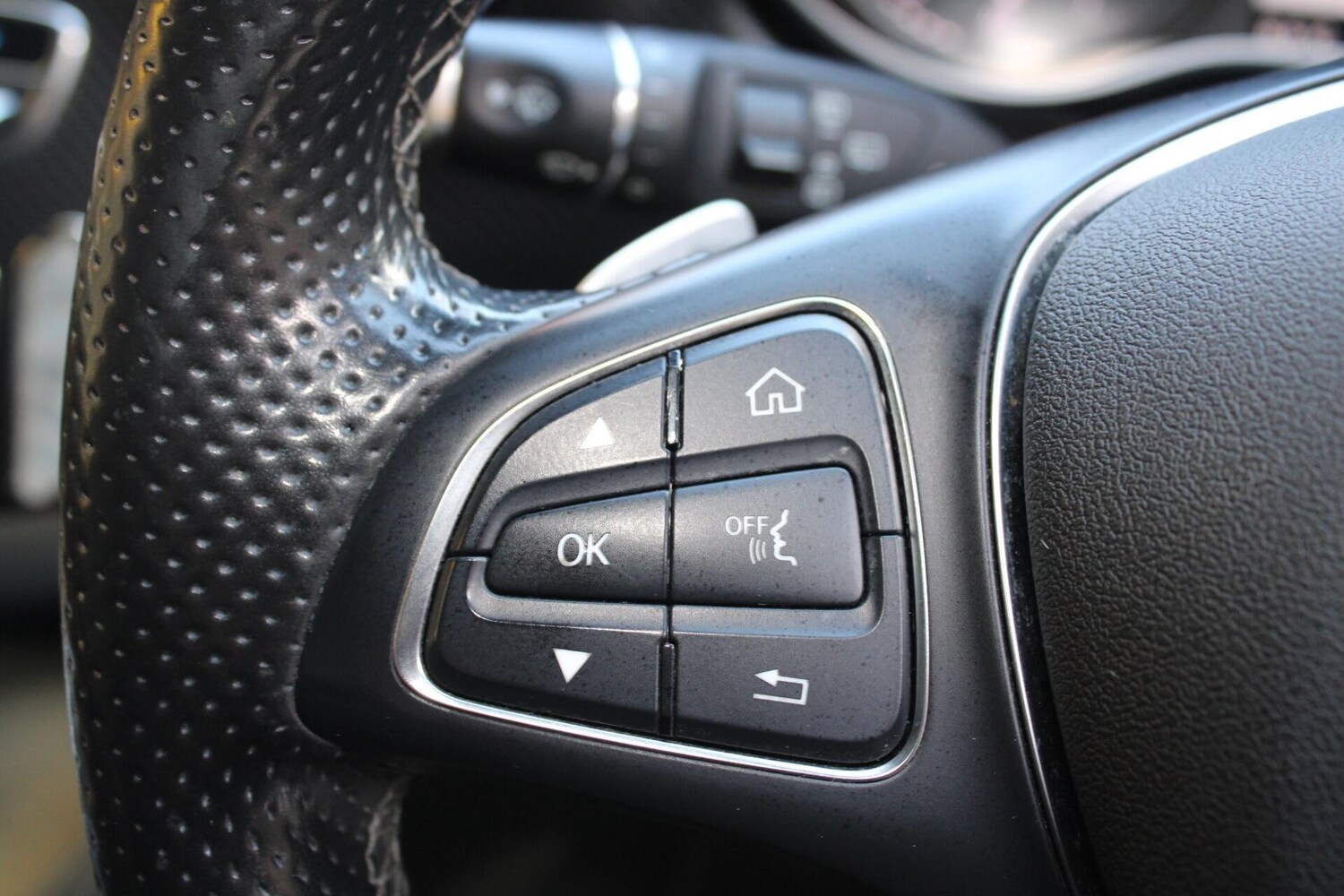 Used Mercedes-Benz V-Class for sale - 78220330: Photo 35