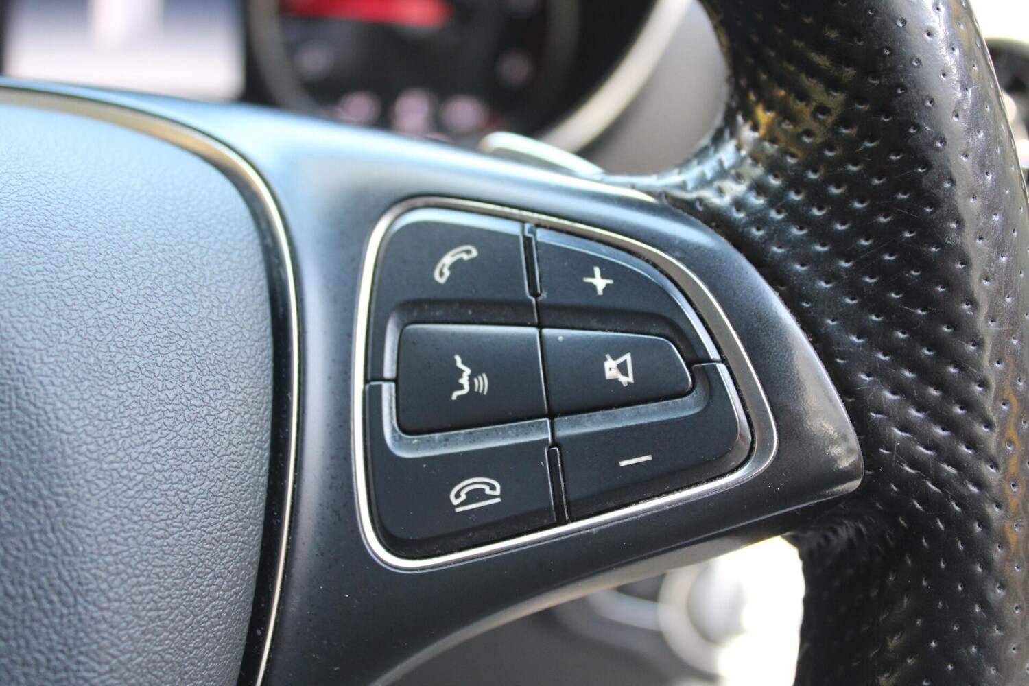 Used Mercedes-Benz V-Class for sale - 78220330: Photo 36