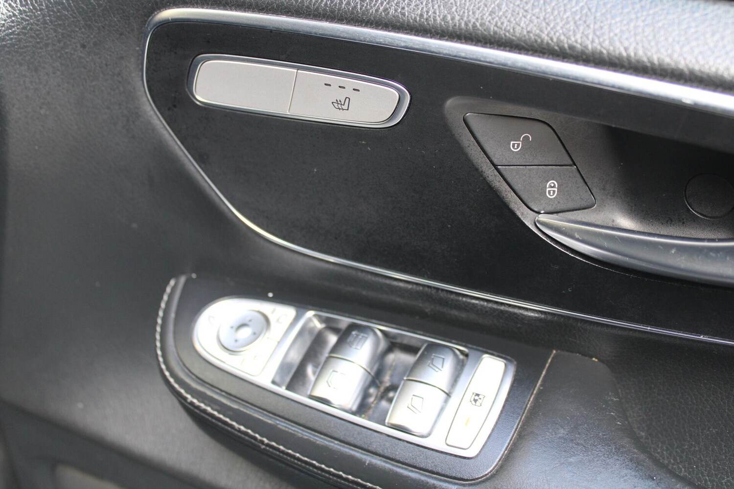 Used Mercedes-Benz V-Class for sale - 78220330: Photo 39